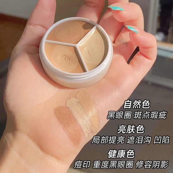 sweet-mint-three-color-concealer-covers-spots-acne-marks-dark-circles-and-grooming-foundation-does-not.jpg